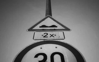 Krausz-Patkó Irén: Útjelző